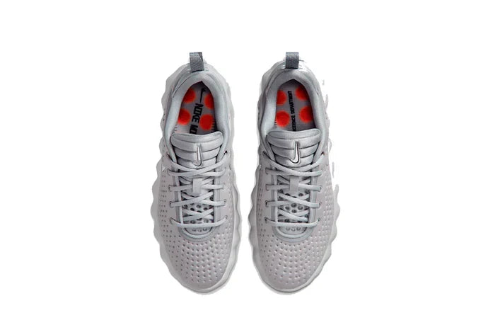 Nike Mind 002